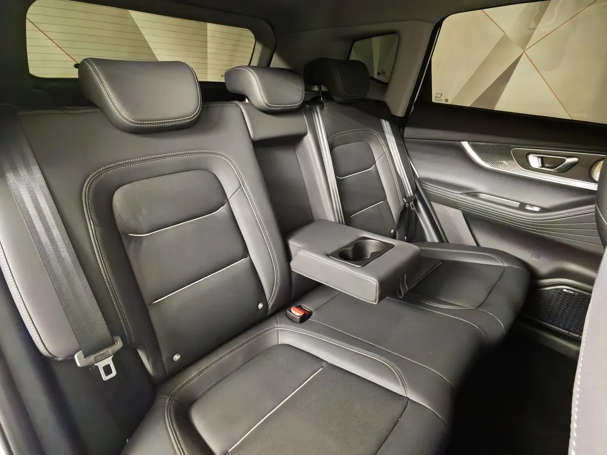 Chery Tiggo 7 Pro Max 1.6 DCT 4WD (150 л.с.) Active Белый в АВИЛОН. Слайд №16
