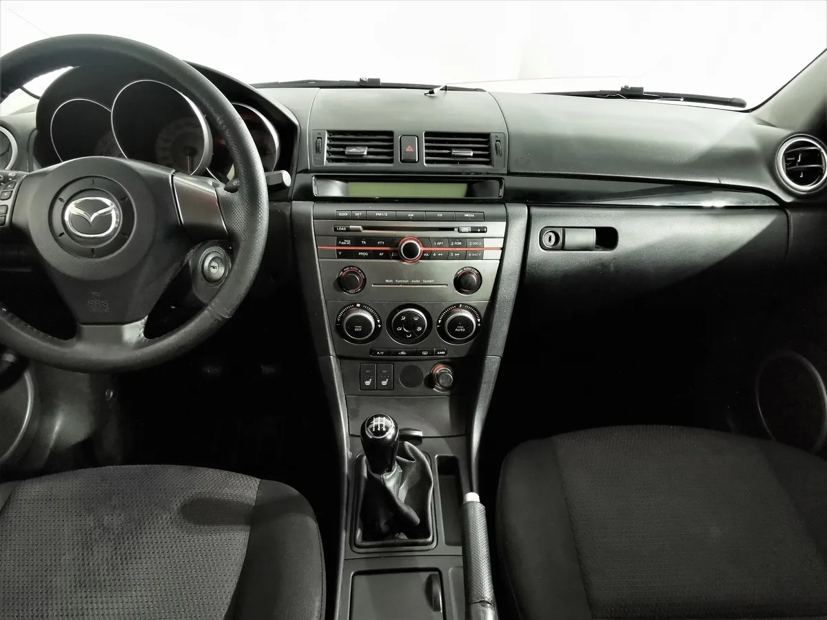 Mazda 3 1.6 MT (105 л.с.) Синий в АВИЛОН. Слайд №13