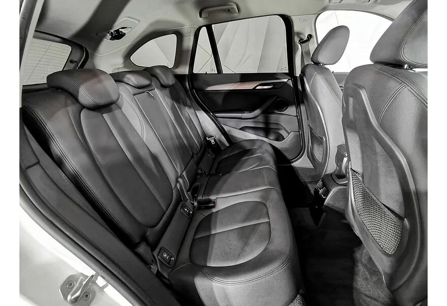 BMW X1 18i sDrive AT (136 л.с.) Advantage Белый в АВИЛОН. Слайд №14