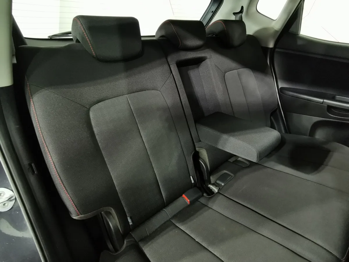 Kia Venga 1.6 AT (125 л.с.) Серый в АВИЛОН. Слайд №16