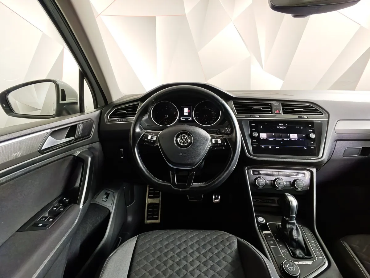 Volkswagen Tiguan 2.0 TSI 4Motion DSG (180 л.с.) OFFROAD Белый в АВИЛОН. Слайд №19
