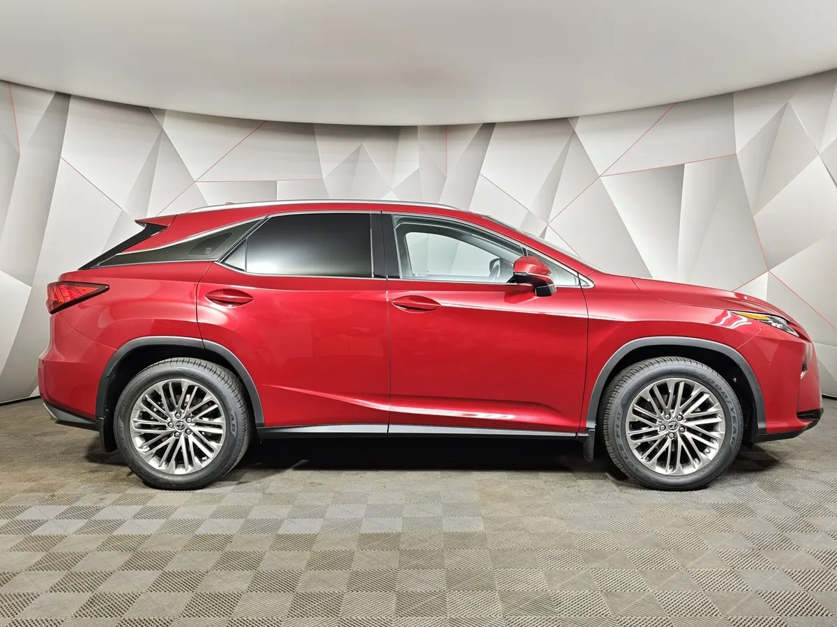 Lexus RX 200t AT AWD (238 л.с.) Executive Красный в АВИЛОН. Слайд №6