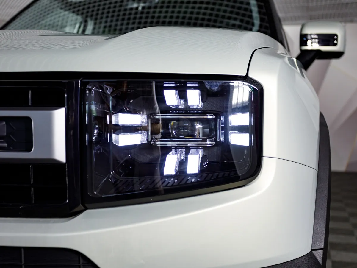 JETOUR T1 2.0T AT 4WD (245 л.с.) Luxury Золотой в АВИЛОН. Слайд №11