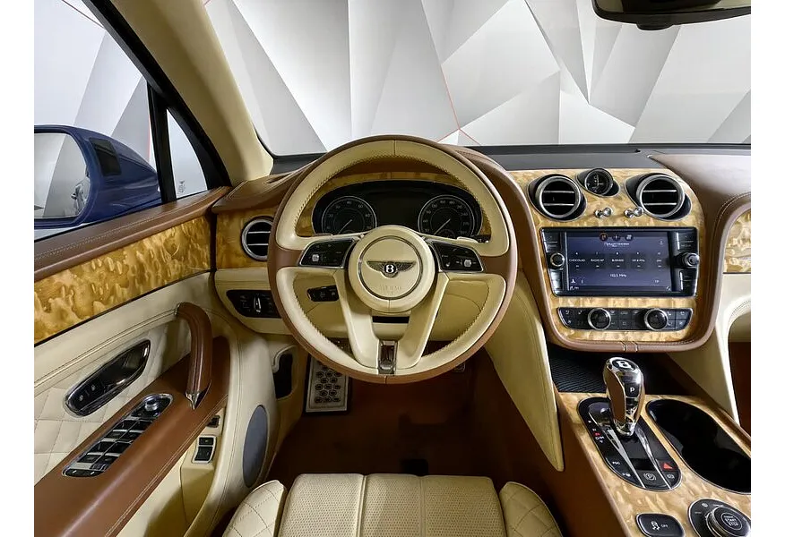 Bentley Bentayga 6.0 AT AWD (608 л.с.) Голубой в АВИЛОН. Слайд №19