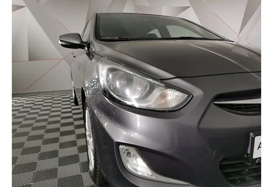 Hyundai Solaris 1.6 AT (123 л.с.) Family Серый в АВИЛОН. Слайд №10