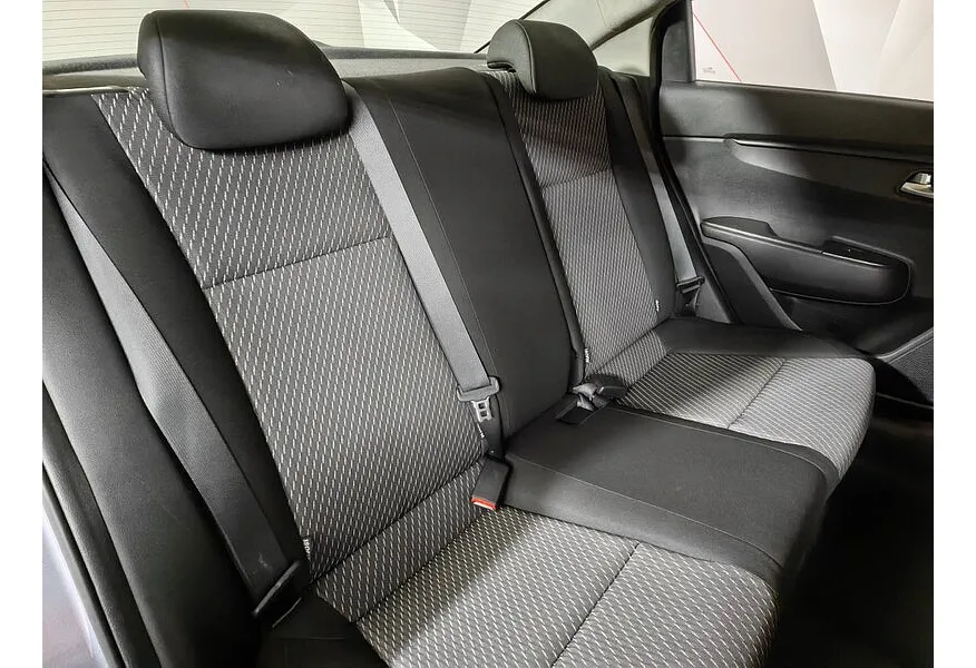 Kia Rio 1.6 MT (123 л.с.) Comfort Серый в АВИЛОН. Слайд №17