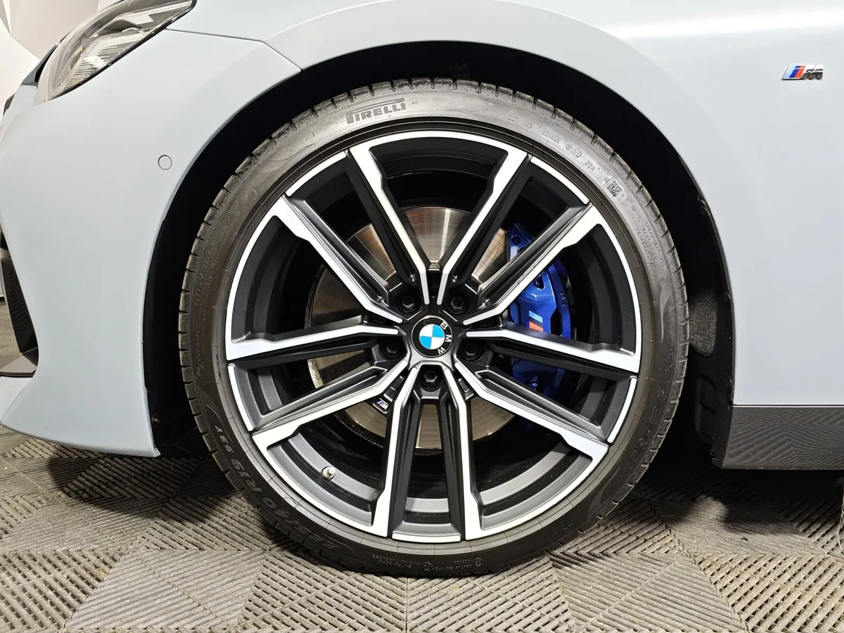 BMW 2 серия 220d Steptronic (190 л.с.) M Sport Pro Серый в АВИЛОН. Слайд №7
