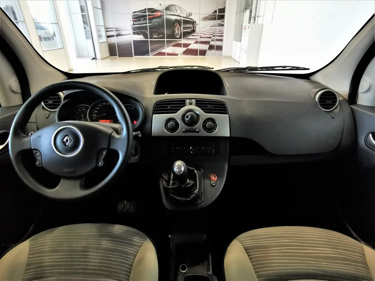Renault Kangoo 1.6 MT (84 л.с.) Expression Коричневый в АВИЛОН. Слайд №12