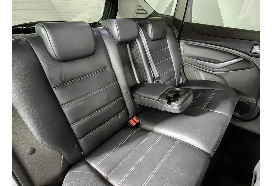 Ford Kuga 2.0 TDCi PowerShift AWD (163 л.с.) Серый в АВИЛОН. Слайд №17 Ford Kuga 2.0 TDCi PowerShift AWD (163 л.с.) Серый в АВИЛОН. Слайд №17