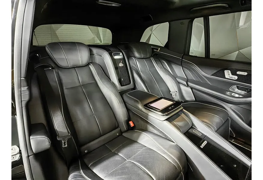 Mercedes-Benz GLS 600 9G-Tronic 4Matic (558 л.с.) Черный в АВИЛОН. Слайд №17