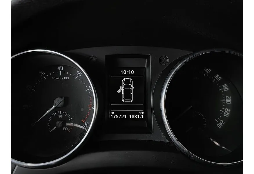 LIVE. Слайд №20