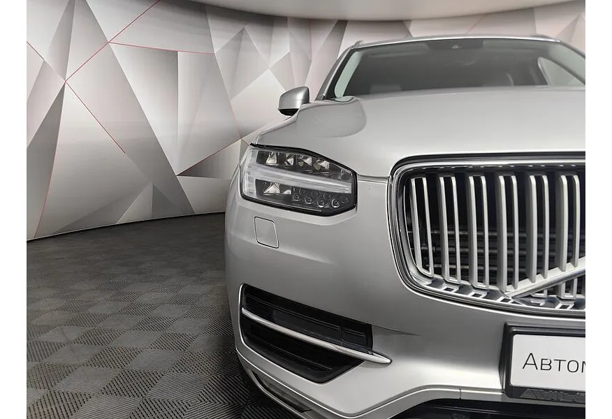 Volvo XC90 2.0 T5 Drive-E AT AWD (5 мест) (249 л.с.) Inscription Серебристый в АВИЛОН. Слайд №10
