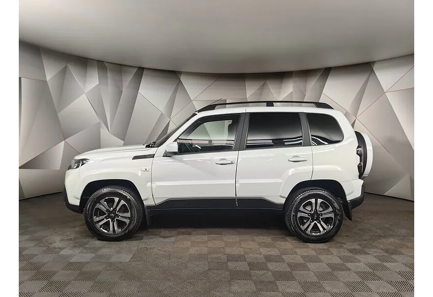 LIVE. Слайд №3