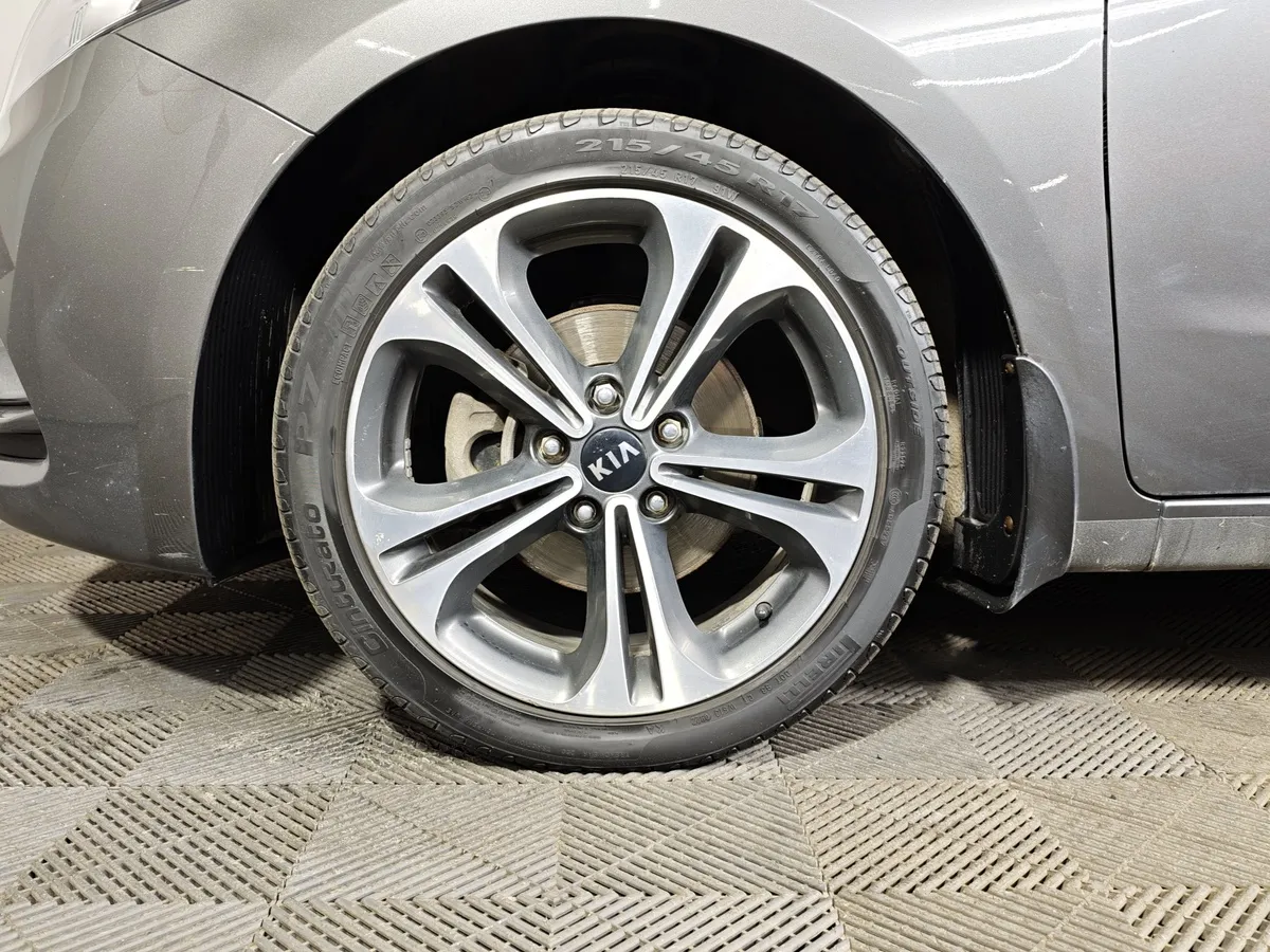 Kia Cerato 1.6 AT (130 л.с.) Серый в АВИЛОН. Слайд №9