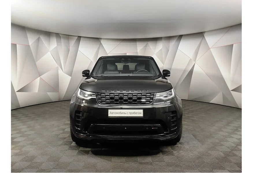 Land Rover Discovery 3.0 TDV6 AT 4WD (249 л.с.) R-Dynamic SE Черный в АВИЛОН. Слайд №5
