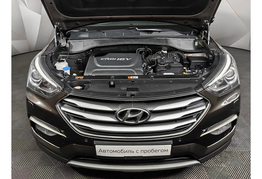 Hyundai Santa Fe 2.2 CRDI AT AWD (200 л.с.) Comfort Коричневый в АВИЛОН. Слайд №11