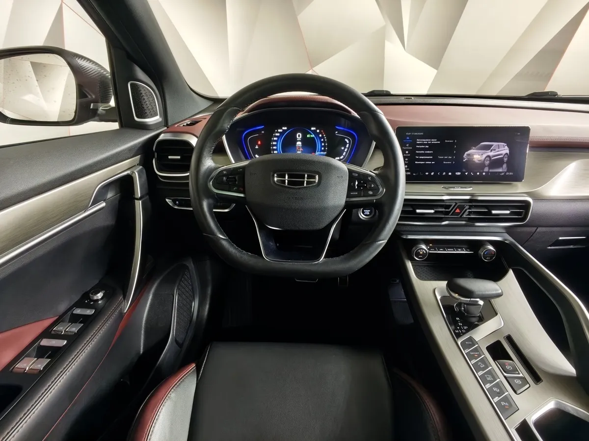 Geely Coolray 1.5T 7DCT 2WD (150 л.с.) Flagship Sport Серый в АВИЛОН. Слайд №19