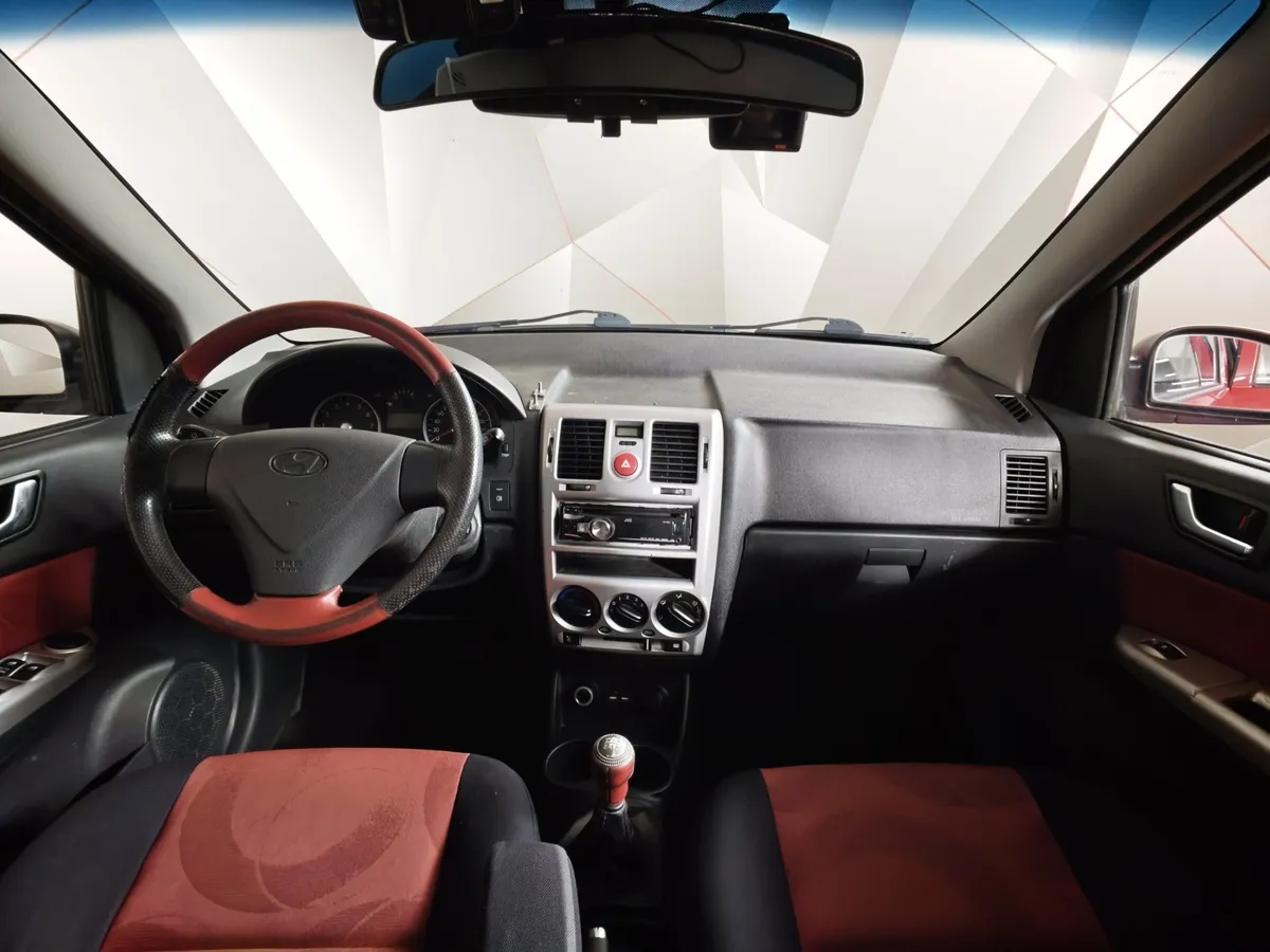 Hyundai Getz 1.4 MT (97 л.с.) Красный в АВИЛОН. Слайд №13