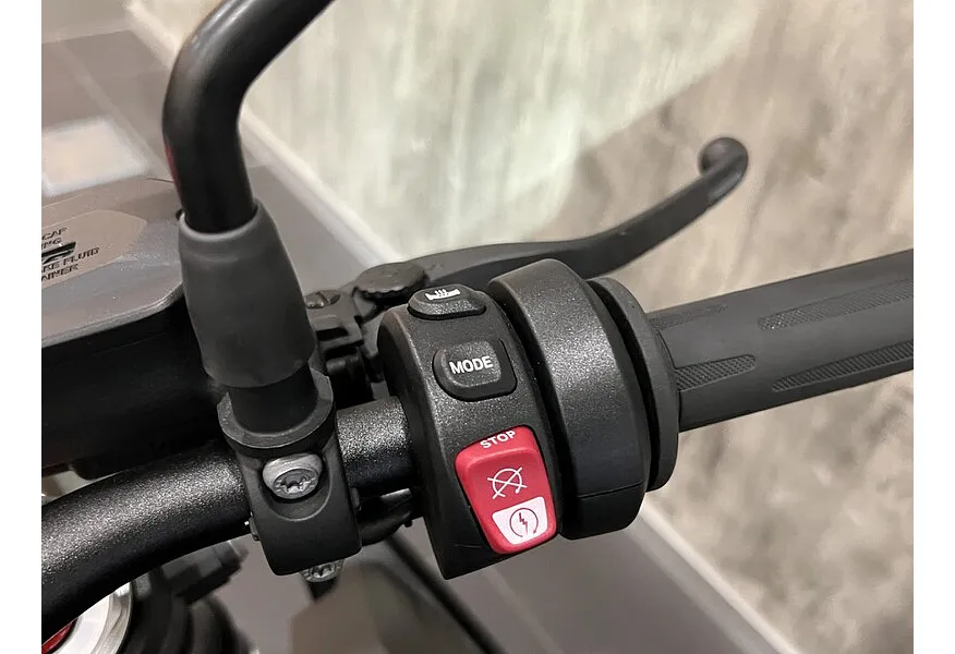 BMW Motorrad S 1000 R S 1000 R 999 см³ (160) 999 Черный в АВИЛОН. Слайд №8