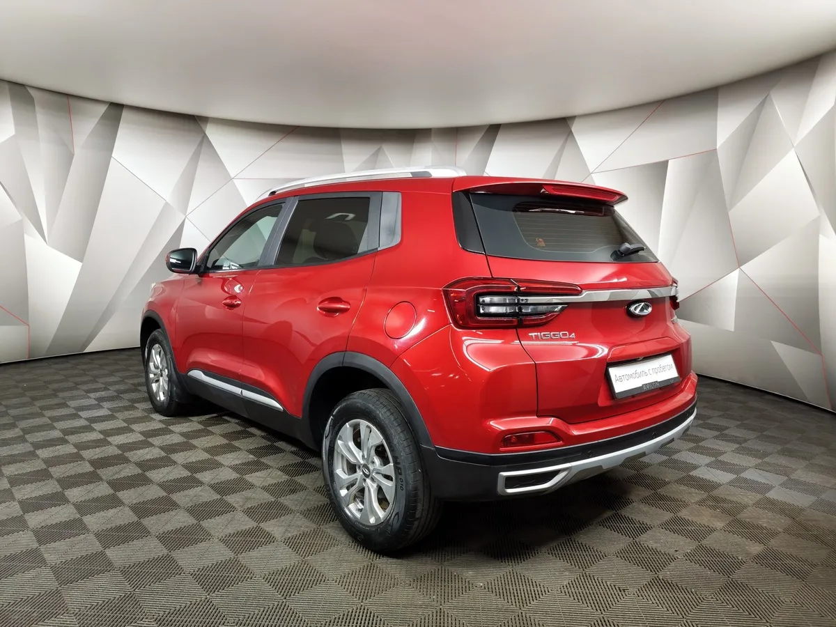Chery Tiggo 4 1.5 MT FWD (113 л.с.) Comfort Красный в АВИЛОН. Слайд №3
