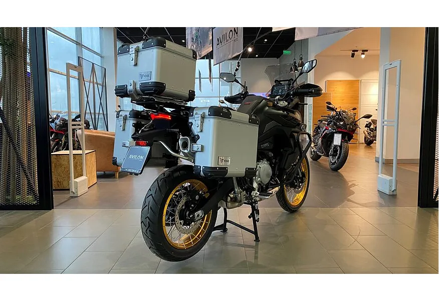 VOGE DS900X 895 см³ (96 л.с.) (96) Черный в АВИЛОН. Слайд №8