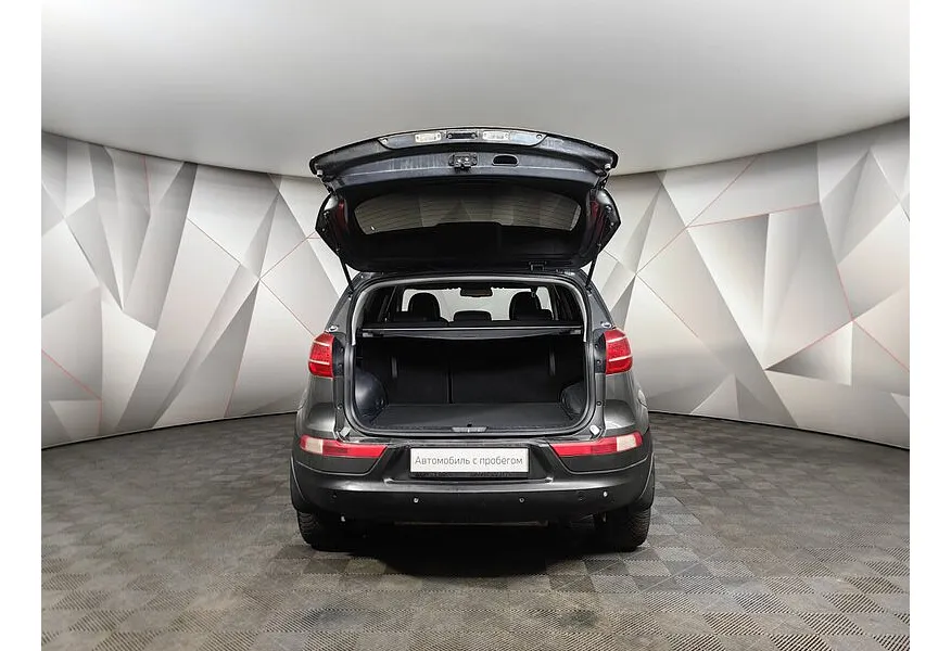 Kia Sportage 2.0 AT AWD (150 л.с.) Серебристый в АВИЛОН. Слайд №12