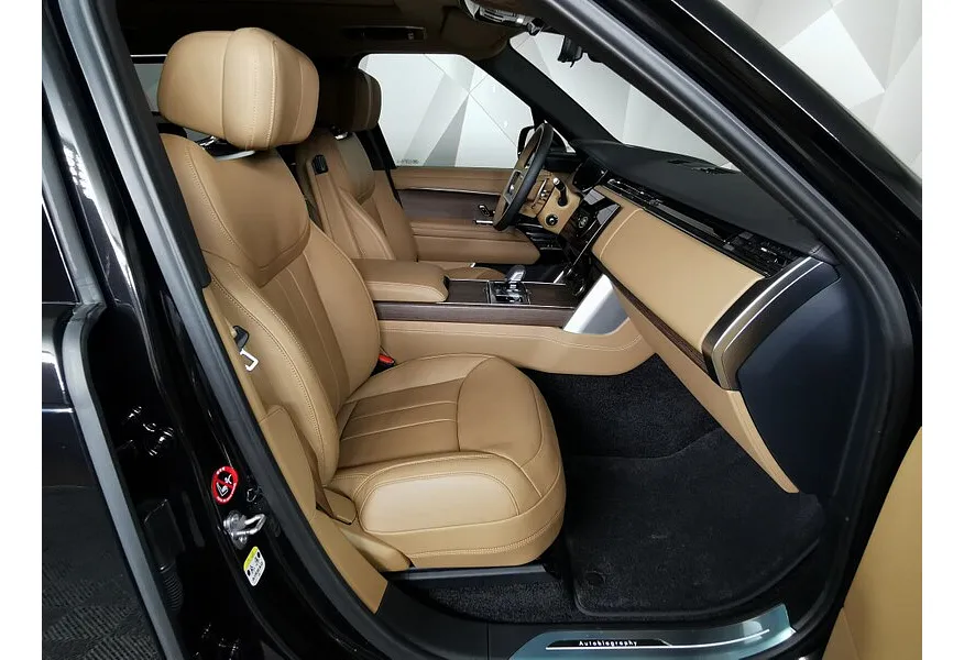 Land Rover Range Rover 3.0 D350 LWB AT AWD (350 л.с.) Autobiography Черный в АВИЛОН. Слайд №7