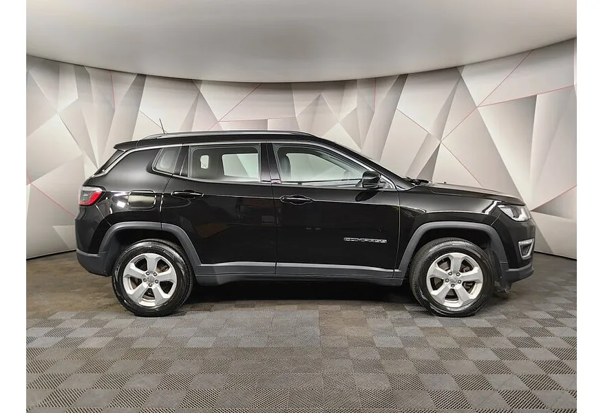 АВИЛОН - Jeep Compass 2.4 4x4 AT (150 л.с.) Limited Черный - slide 0