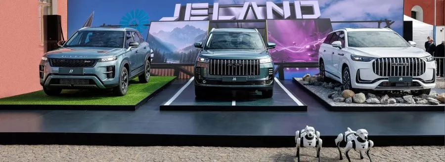 JELAND как символ партнерства: бренд показал автомобильные новинки и передовых роботов на выставке в Санкт-Петербурге