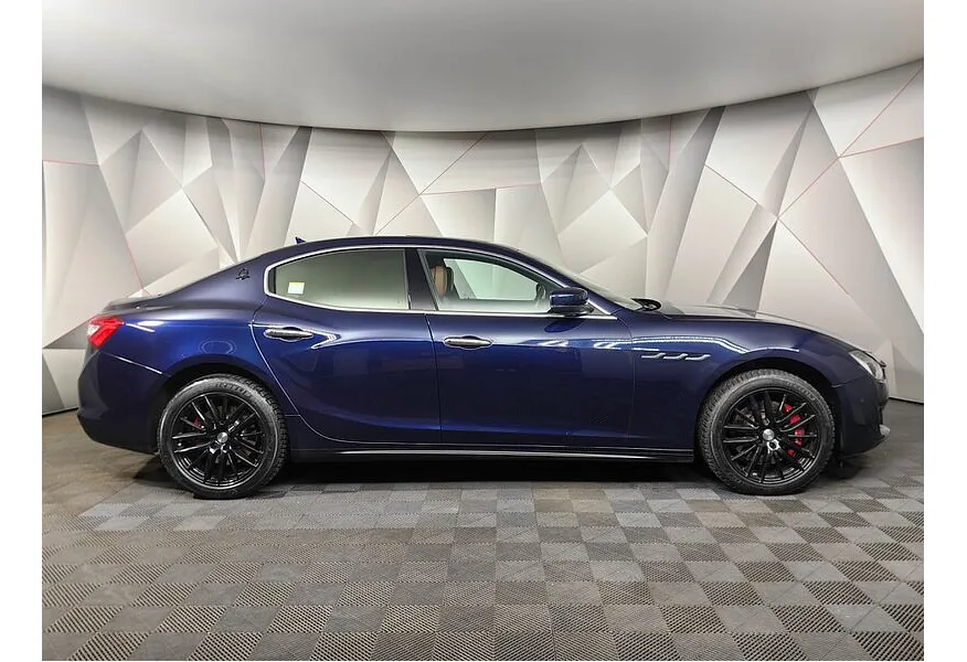 LIVE. Слайд №4