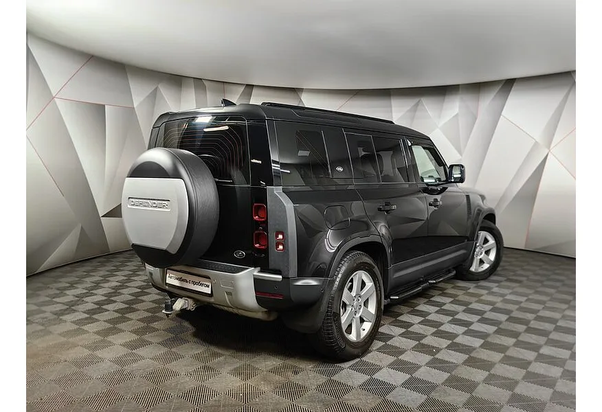 АВИЛОН - Land Rover Defender 2.0 TD AT (200 л.с.) S Черный - slide 7