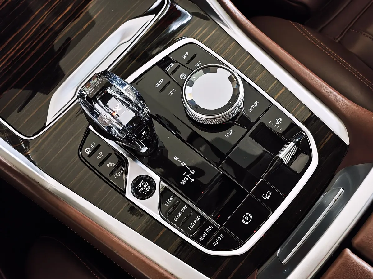 BMW X6 3.0 AT xDrive30d (249 л.с.) Белый в АВИЛОН. Слайд №21