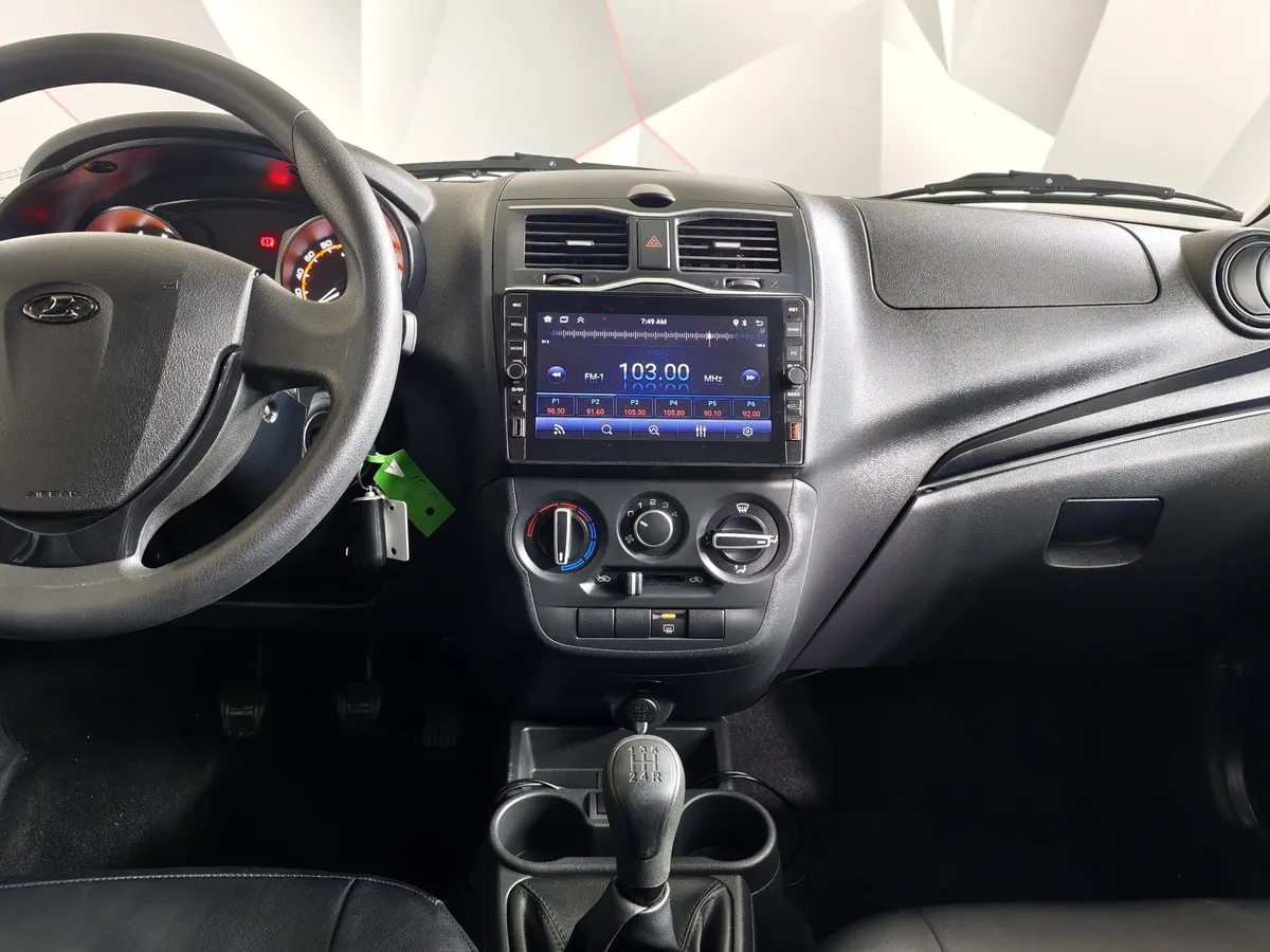 ВАЗ (Lada) Granta 1.6 MT 8кл (87 л.с.) Белый в АВИЛОН. Слайд №15
