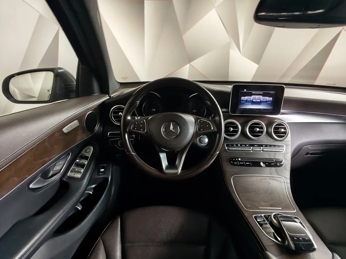 Mercedes-Benz GLC 220 d 9G-TRONIC 4MATIC (170 л.с.) Premium Серый в АВИЛОН. Слайд №20