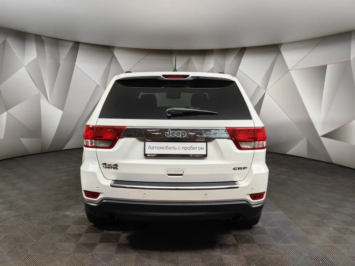 Jeep Grand Cherokee 3.0 TD AT (241 л.с.) Белый в АВИЛОН. Слайд №8