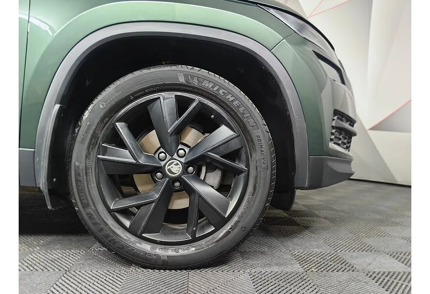 АВИЛОН - Skoda Kodiaq 1.4 TSI DSG 4X4 (150 л.с.) Зеленый - slide 18