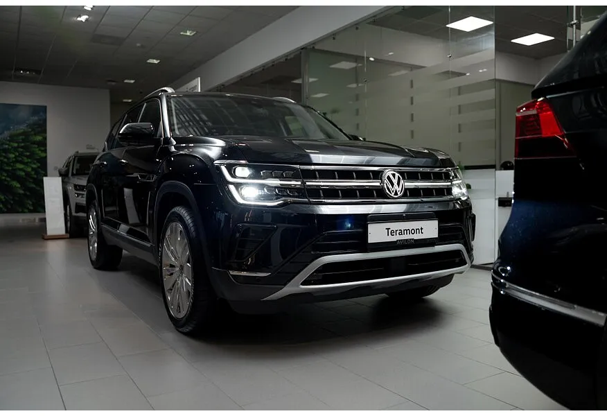 АВИЛОН - Volkswagen Teramont 2.0 TSI AT 4Motion (220 л.с.) Respected flagship version Черный - slide 0