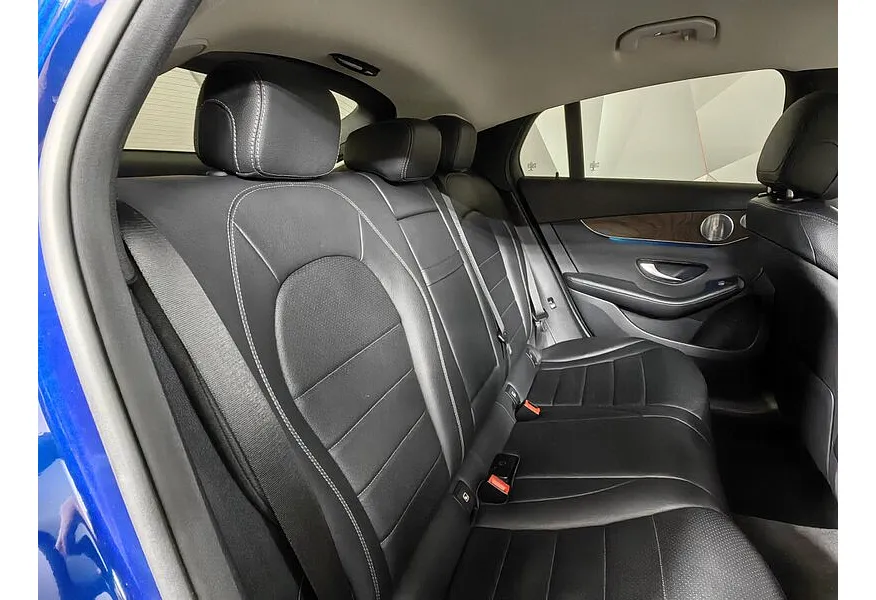 Mercedes-Benz GLC Купе 300 9G-TRONIC 4MATIC (245 л.с.) Sport Синий в АВИЛОН. Слайд №16