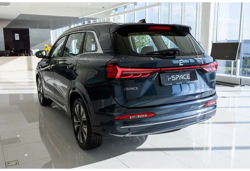 EVOLUTE i-SPACE 1.5 CVT (218 л.с.) (5 мест) Серый в АВИЛОН. Слайд №6