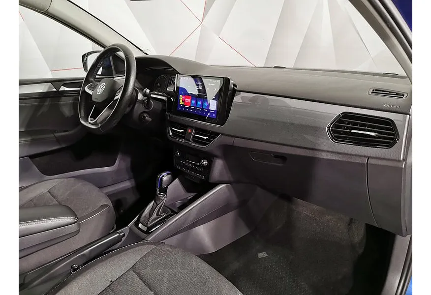 Volkswagen Polo 1.6 MPI AT (110 л.с.) Status + Зимний + Комфорт Синий в АВИЛОН. Слайд №13