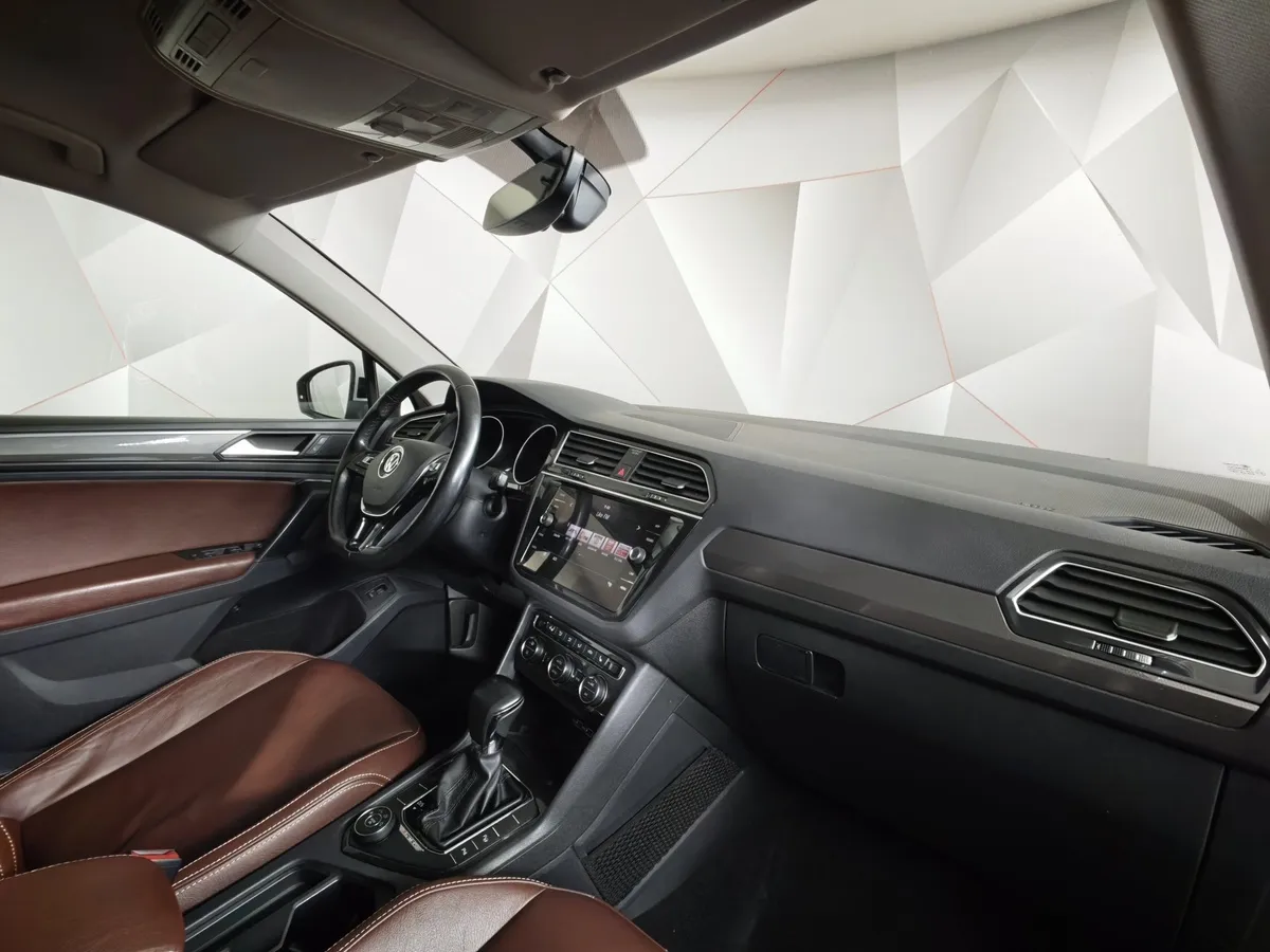 Volkswagen Tiguan 2.0 TDI 4Motion DSG (150 л.с.) Comfortline Белый в АВИЛОН. Слайд №13