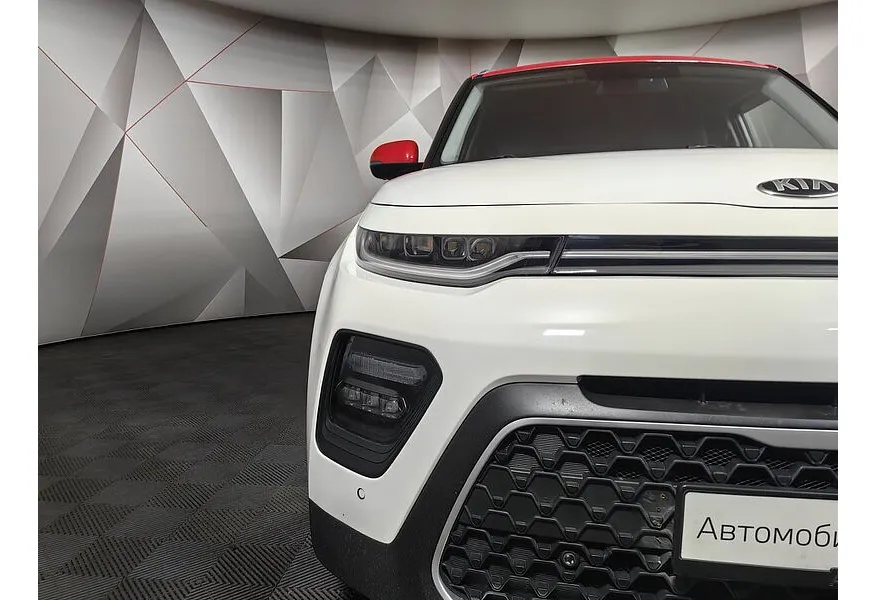 LIVE. Слайд №17