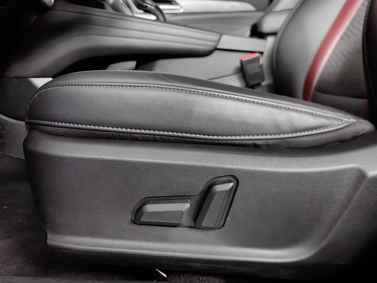 Haval F7x 2.0T AWD 7DCT (190 л.с.) Elite Черный в АВИЛОН. Слайд №22