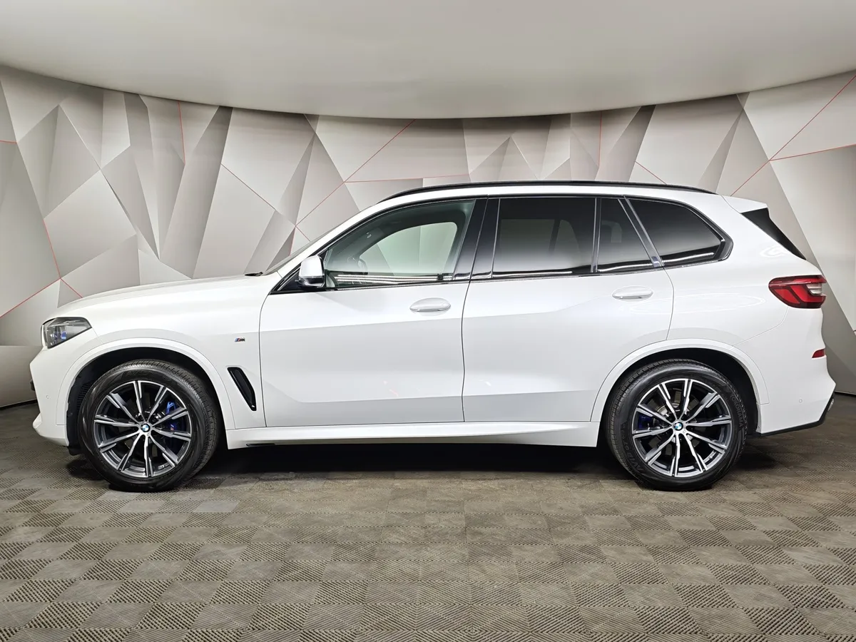 BMW X5 xDrive40i Steptronic (340 л.с.) Белый в АВИЛОН. Слайд №5