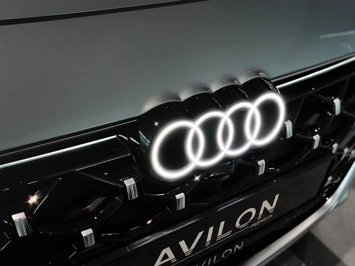 Audi A6 2.0 TFSI tiptronic quattro (272 л.с.) Серебристый в АВИЛОН. Слайд №13