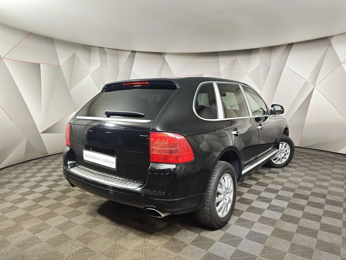 Porsche Cayenne 3.2 MT (250 л.с.) Черный в АВИЛОН. Слайд №2