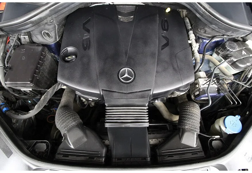 Mercedes-Benz M-Класс ML 350 BlueTEC 7G-Tronic Plus 4Matic (249 л.с.) Синий в АВИЛОН. Слайд №8