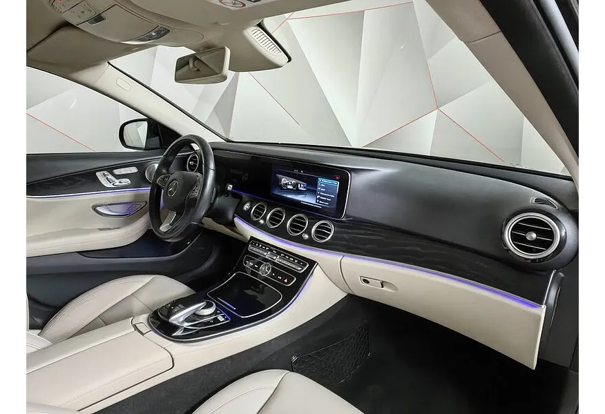 Mercedes-Benz E-Класс E 220 d 4MATIC 9G-TRONIC (194 л.с.) Черный в АВИЛОН. Слайд №12
