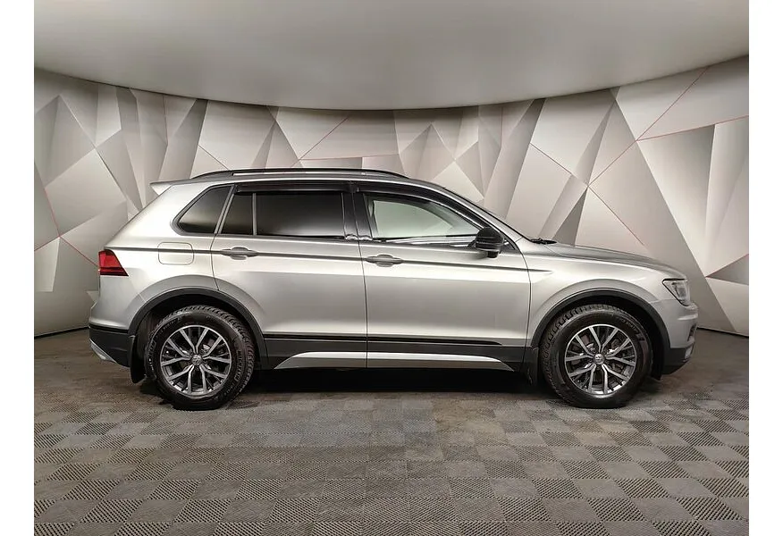 Volkswagen Tiguan 2.0 TSI 4Motion DSG (180 л.с.) OFFROAD Серый в АВИЛОН. Слайд №6