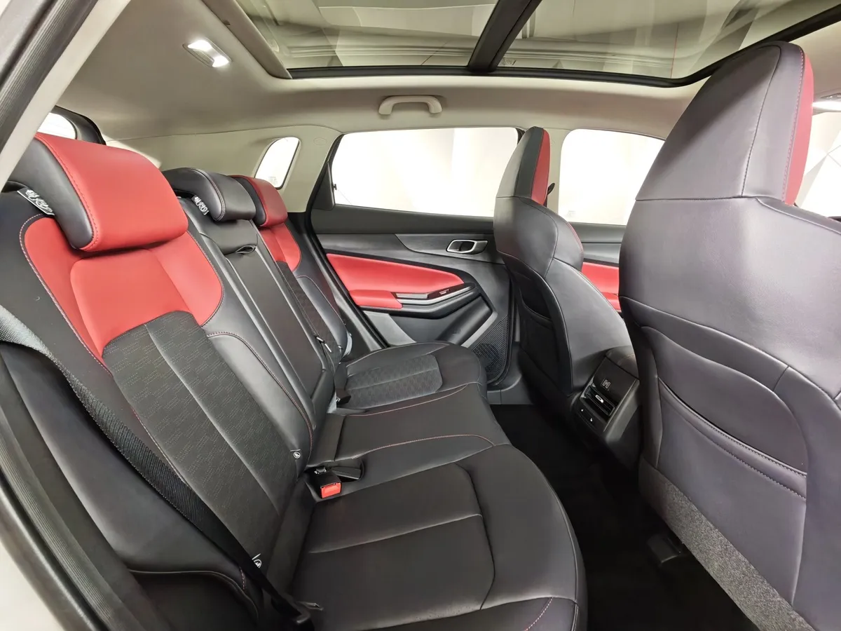 Changan CS55PLUS 1.5T 7DCT (180 л.с.) Tech Белый в АВИЛОН. Слайд №15